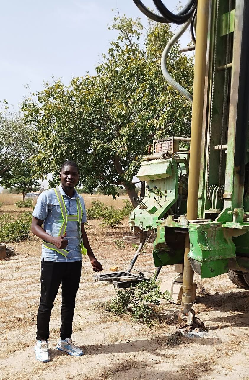 Forage en cours par une équipe COGIT NAFA